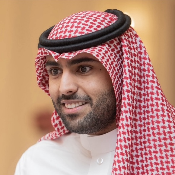 يزيد - معلق صوتي